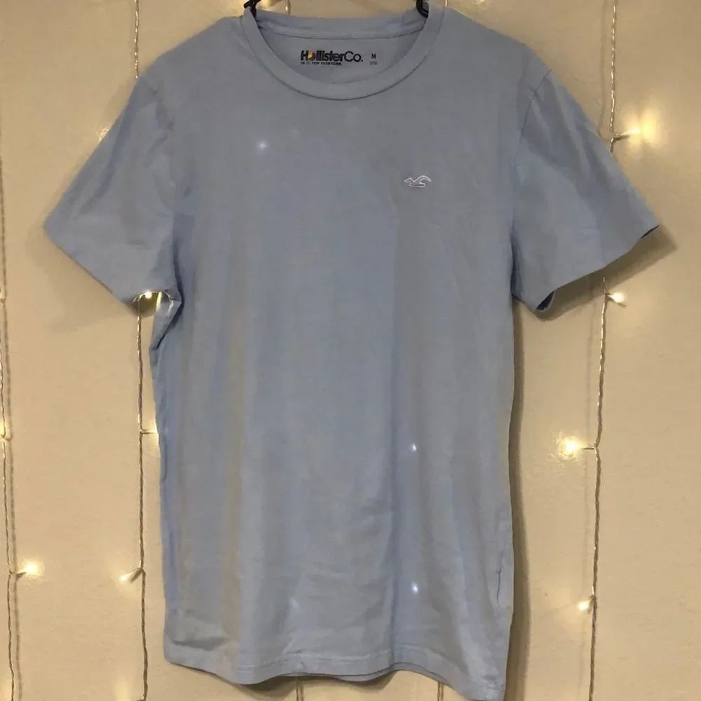 NWOT Hollister Co. Light Blue T-shirt Size M